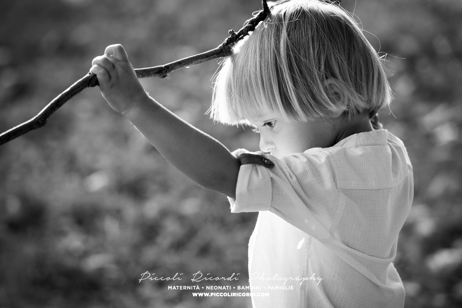 Fotografo Bambini Milano | Bambino con la sua mamma | Bambini felici in esterno