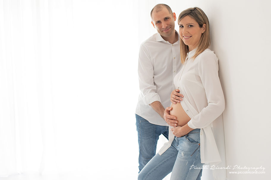 Fotografo mamme incinte Milano rozzano | fotografo neonati milano | fotografo rozzano | fotografo monza | fotografo pavia