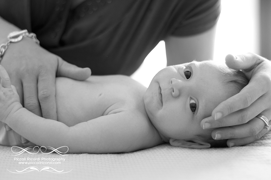 Fotografo neonati Milano | fotografo bambino appena nato milano